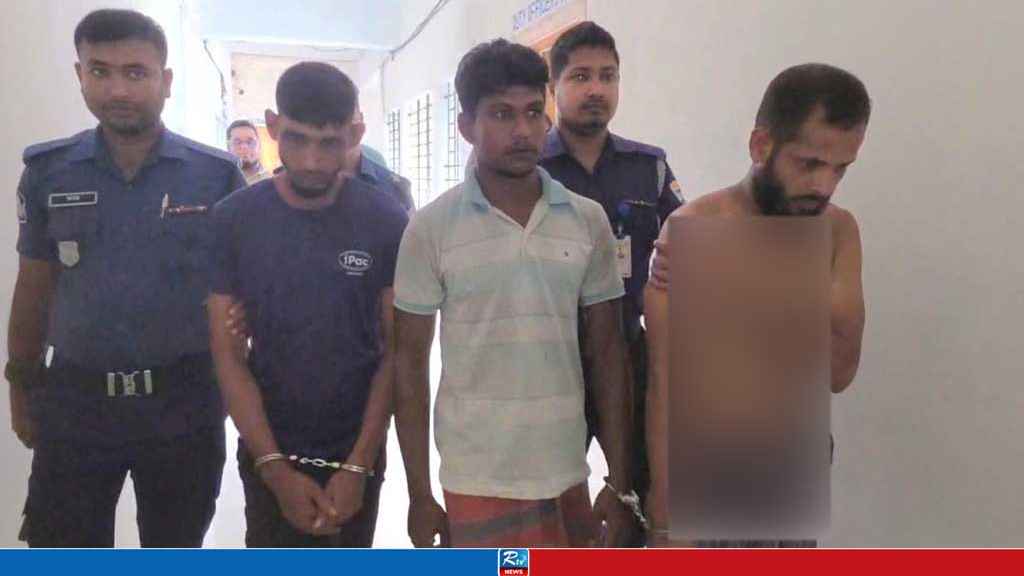 স্বামীর সামনেই স্ত্রীকে সংঘবদ্ধ ধর্ষণ, অতঃপর…
