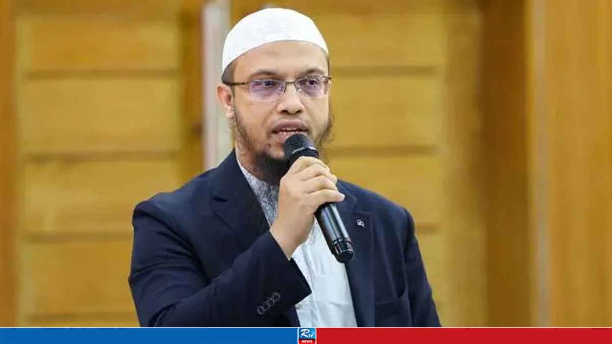 ফুটবলের উন্মাদনায় ট্রল ও আত্মহত্যা নিয়ে যা বললেন শায়খ আহমাদুল্লাহ