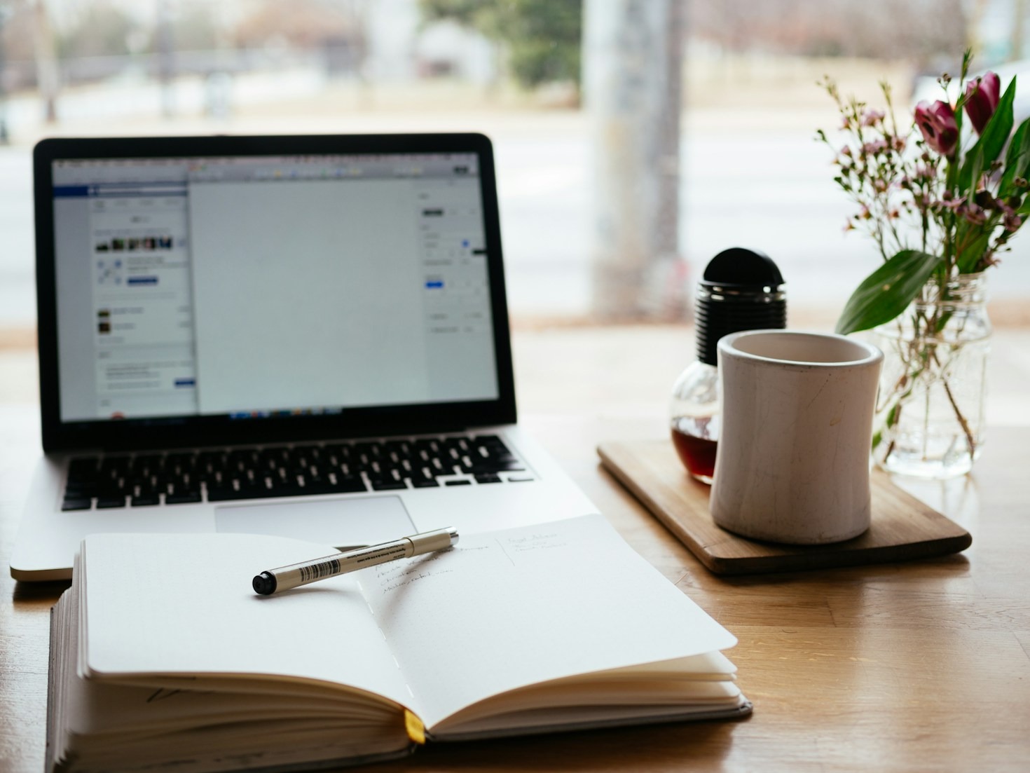 Simple Habits For A More Productive Life