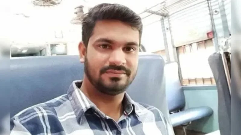 ঝগড়ার সময় স্ত্রীর ছোড়া মোবাইলের আঘাতে প্রাণ গেল স্বামীর