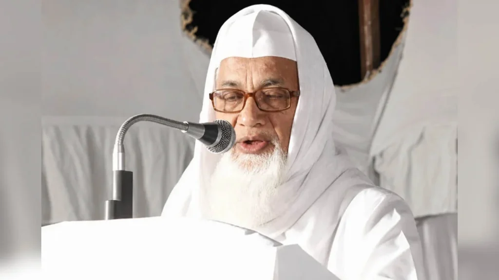 বায়তুল মোকাররমে জুমার খুতবা ও ইমামতি করবেন দারুল উলুম দেওবন্দের মুহতামিম